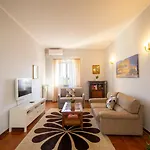 Harmony House Apartament *